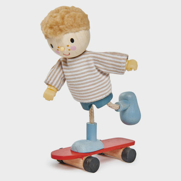 Tender Leaf Wooden Doll Set - Edward With His Skateboard