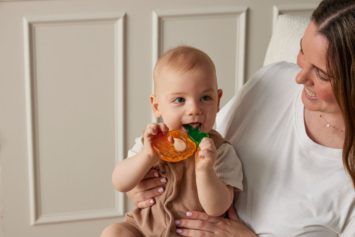 Jiggle & Giggle Pineapple Cooling Sensory Teether
