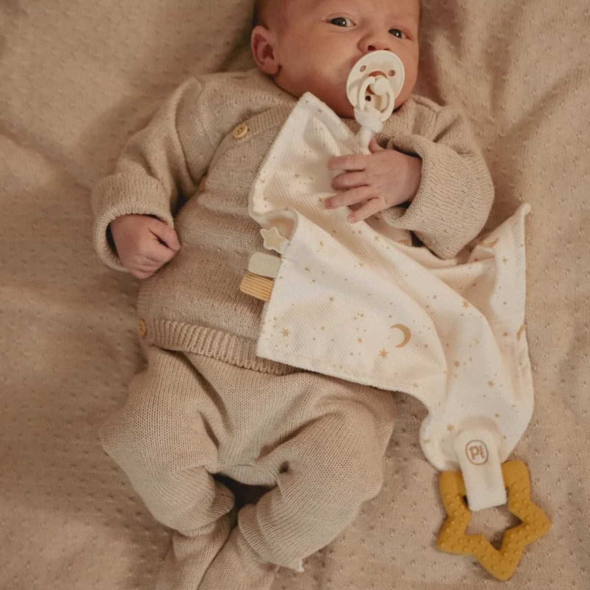 Little Dutch Newborn Naturals Star Teether Cuddle Cloth